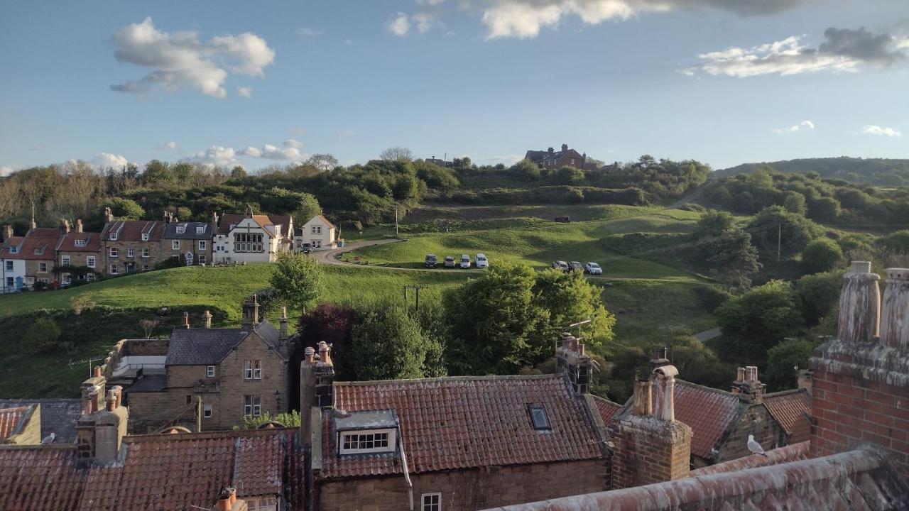 Darnholm Cottage Robin Hood's Bay Exteriör bild