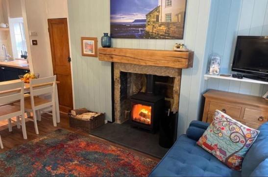 Darnholm Cottage Robin Hood's Bay Exteriör bild
